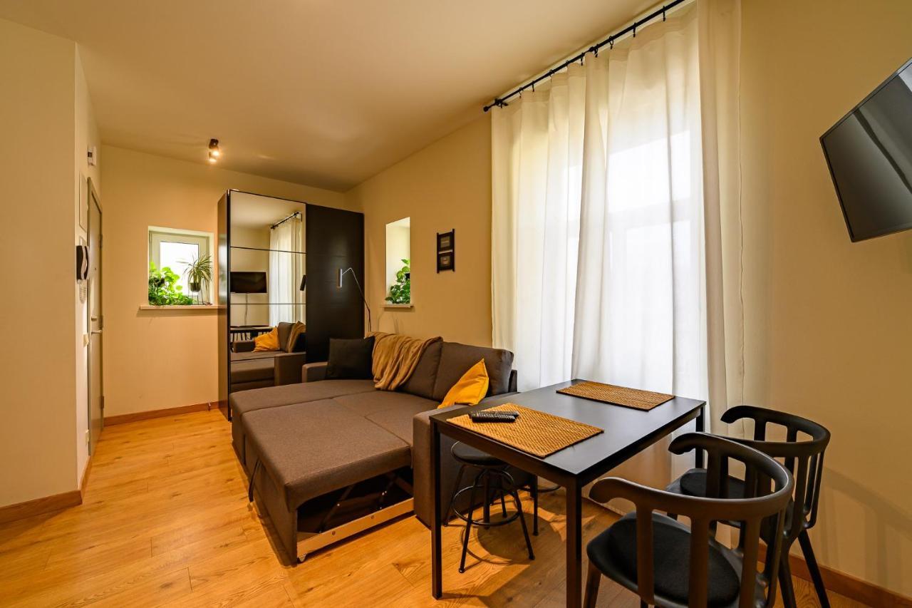 Liepaja Apartments Bagian luar foto
